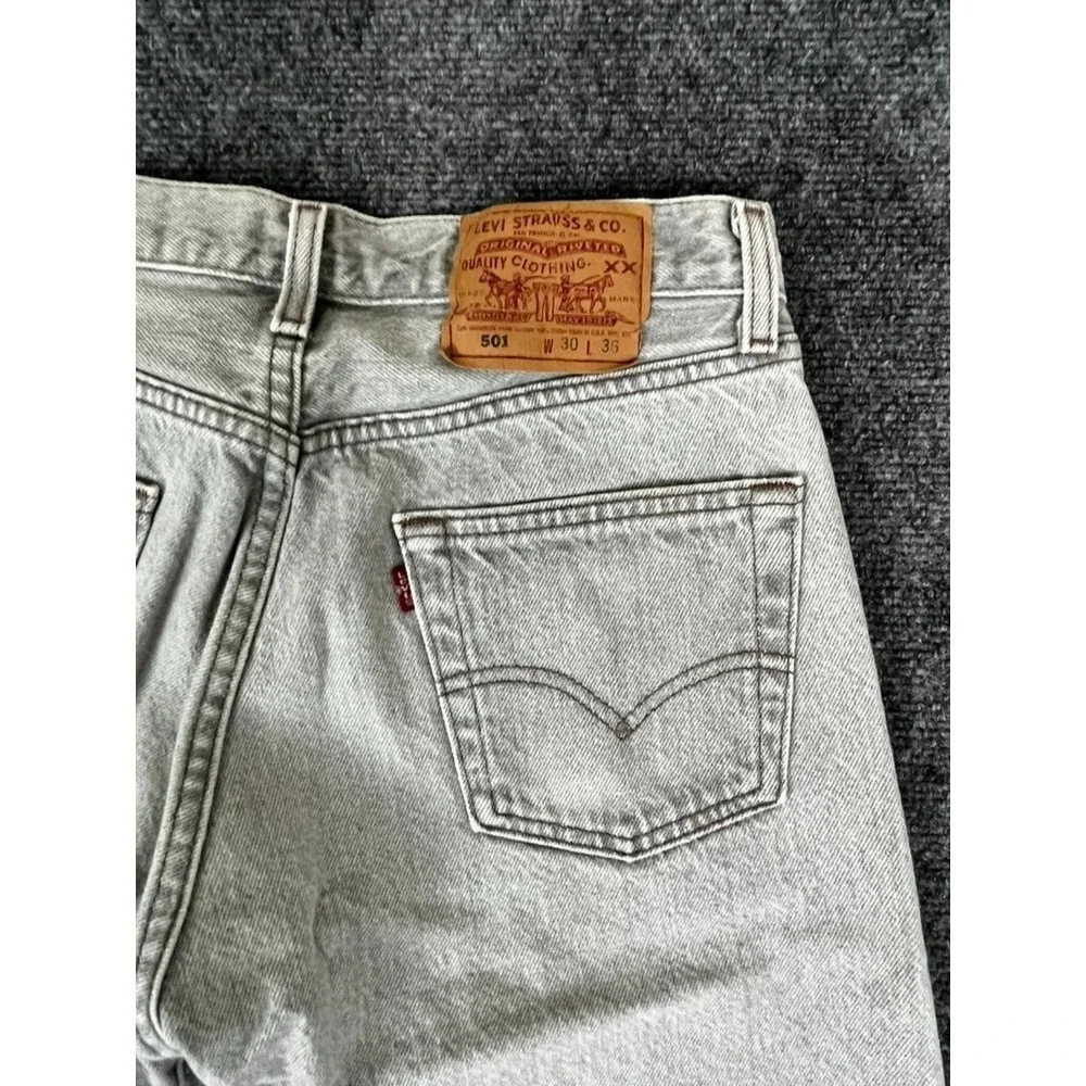 1996 Levis 501 XX Jeans Mens Blue Light Wash Regular‎ Straight 30X36 Made in USA